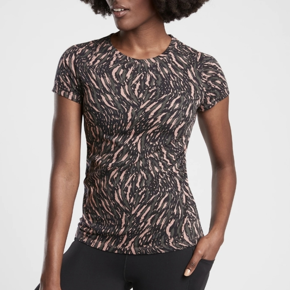 ATHLETA Organic Daily Printed Tee Abstraction Black